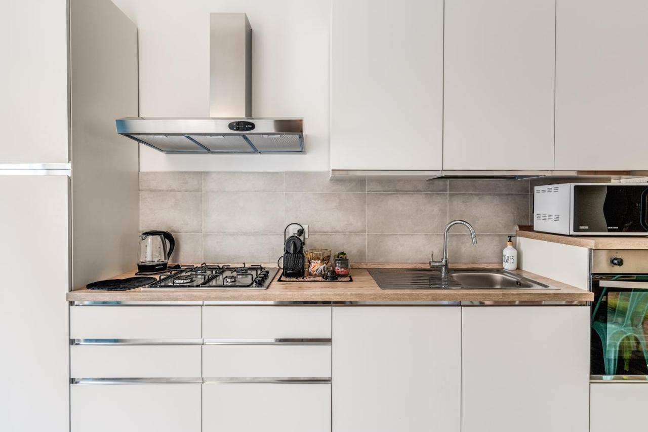 Nala Luxury Apartment With Terrace Рим Екстериор снимка